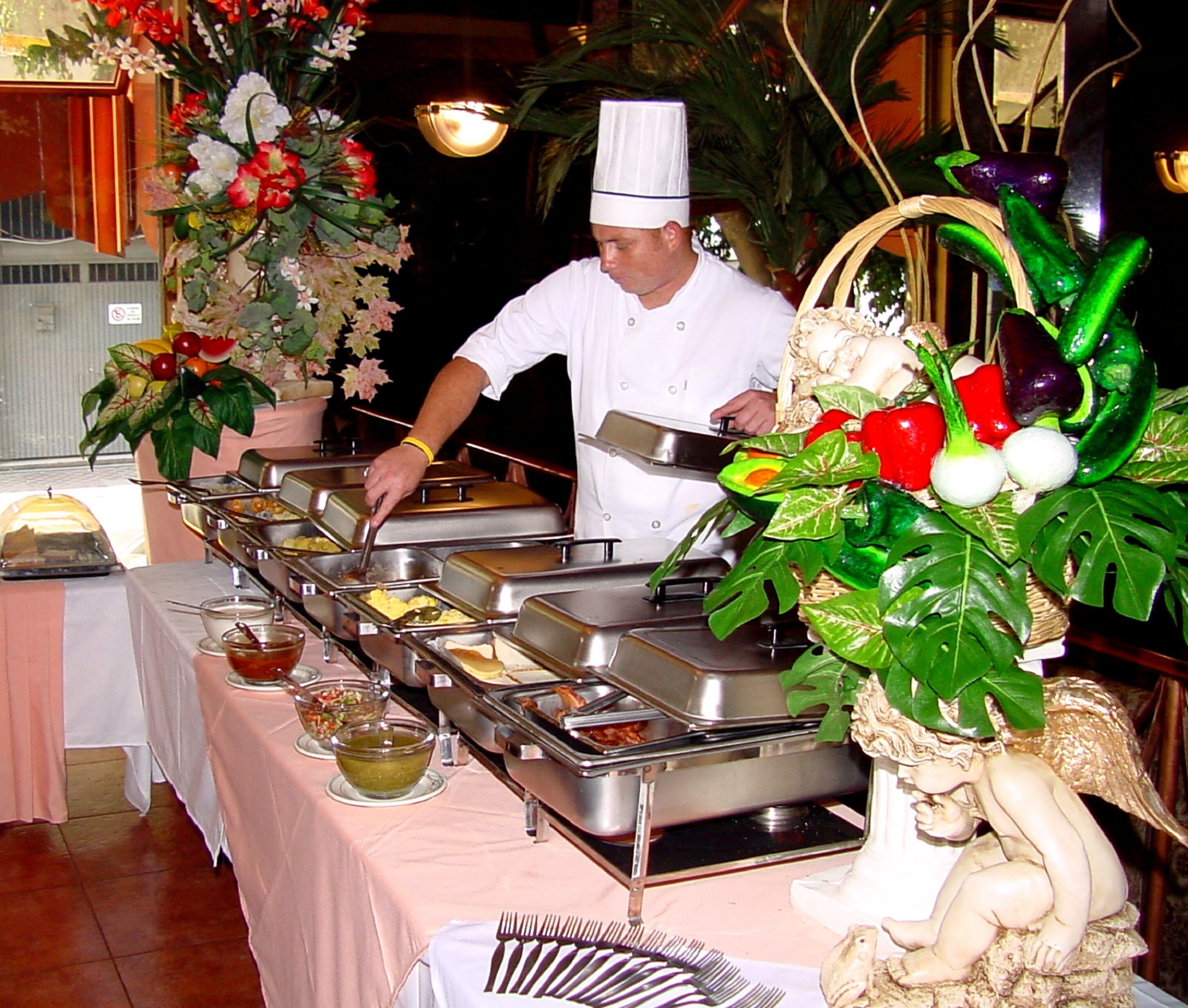 Se sirven desayunos, almuerzos y cenas