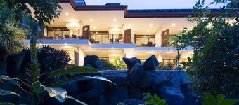 Pumilio Mountain & Ocean Hotel