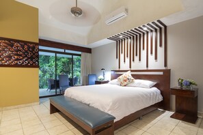 DI SUITE - Kitchen & 1 King Bed | Sengetøy av topp kvalitet og memory foam-senger