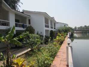 Sarapan dengan biaya tambahan