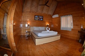 Eco-Hut | Minibar, free WiFi - Ala Goa Resort (Betalbatim)