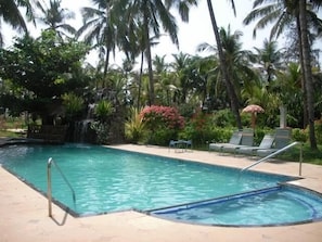 Outdoor pool - Ala Goa Resort (Betalbatim)