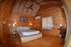 Eco-Hut | Minibar, free WiFi - Ala Goa Resort (Betalbatim)