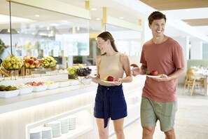 6 restauranter: frokost, lunsj og middag serveres