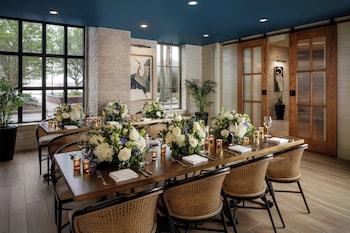 Restaurant at The Bohemian Hotel Savannah Riverfront, Autograph Collection