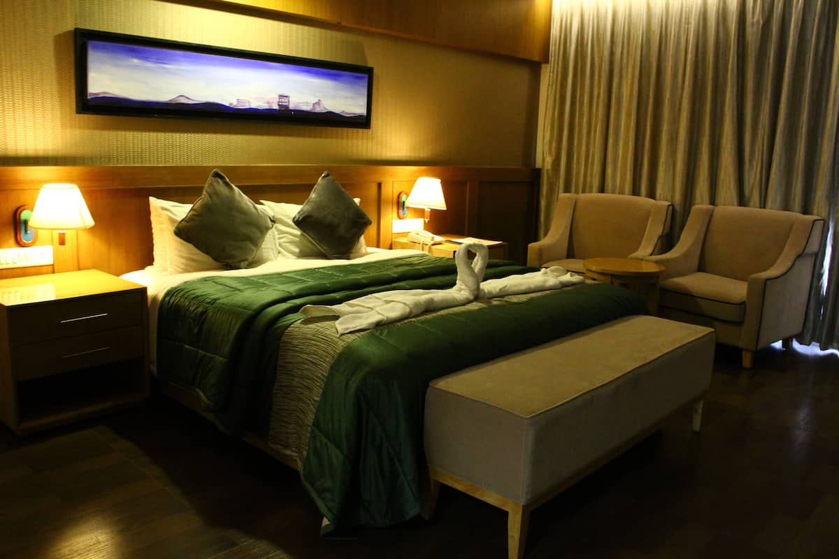 Pillow-top beds, in-room safe, desk, blackout curtains