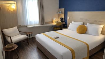 Superior Room, 1 Double Bed | Premium bedding, individually decorated, individually furnished, desk
