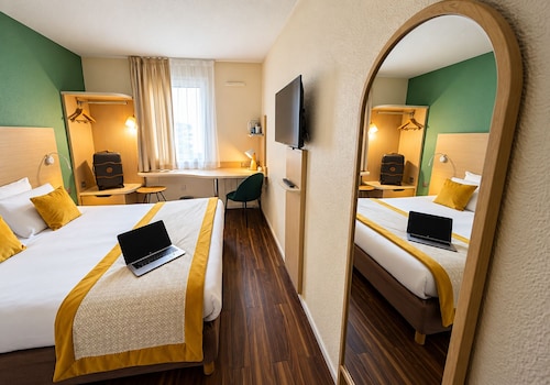 Hotel Kyriad Lyon Est - Bron Eurexpo Le Cottage