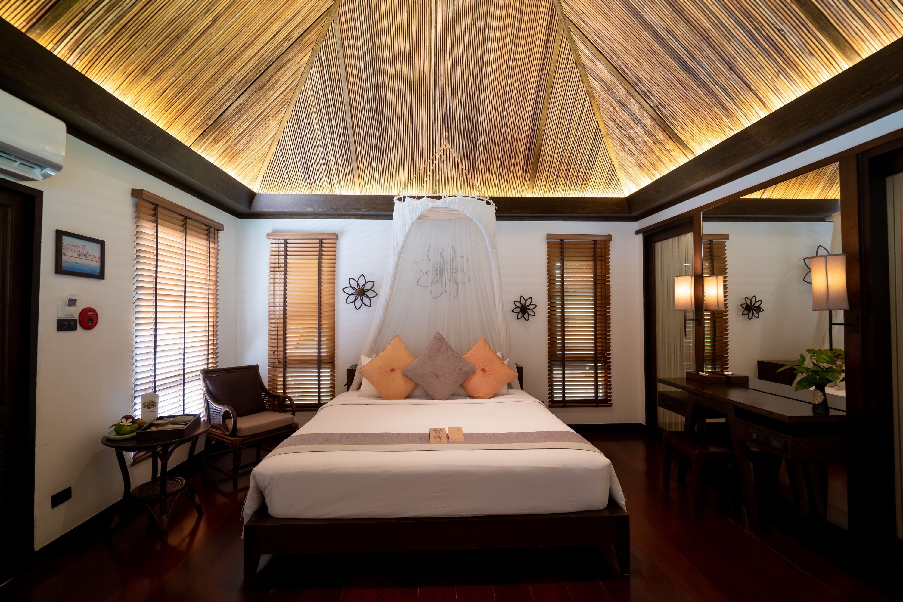 deluxe cottage hillside | 1 bedroom, minibar, in-room safe, desk