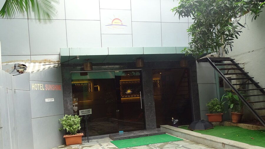 Hotel Sunshine Airport