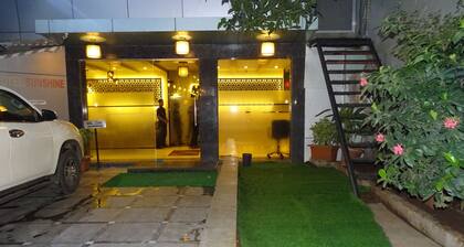 Hotel Sunshine Airport