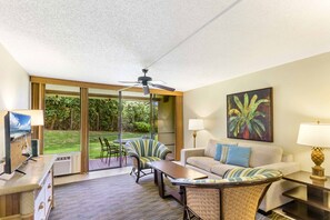 Suite, 1 chambre | Coin séjour