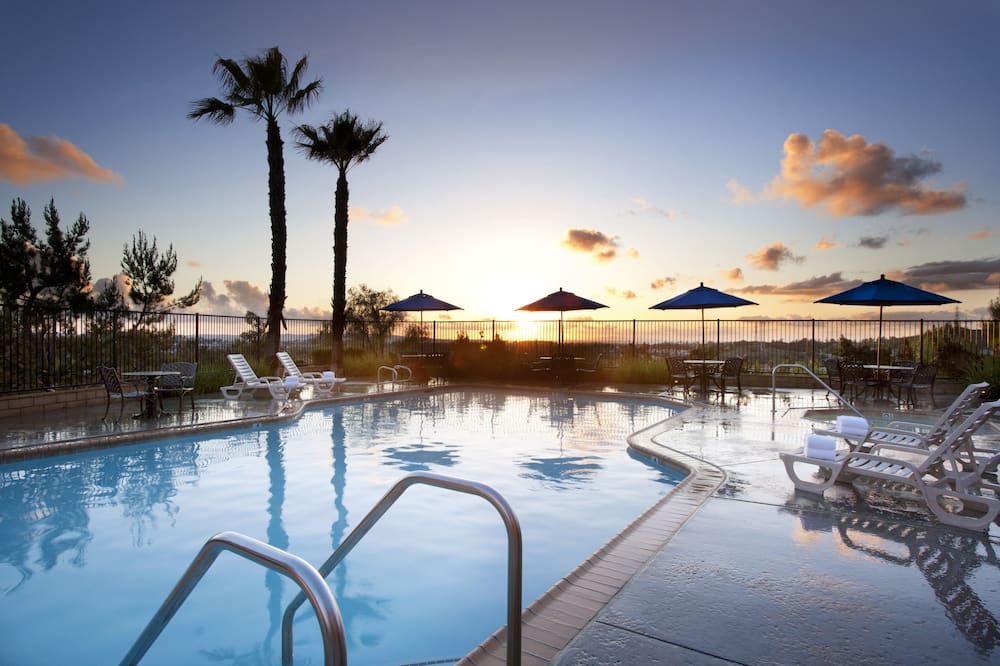 Ayres Hotel & Spa Mission Viejo – Lake Forest