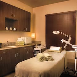 Couples treatment room(s), hot tub, body treatments, aromatherapy