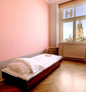 Double Room | 1 bedroom, in-room safe, free WiFi