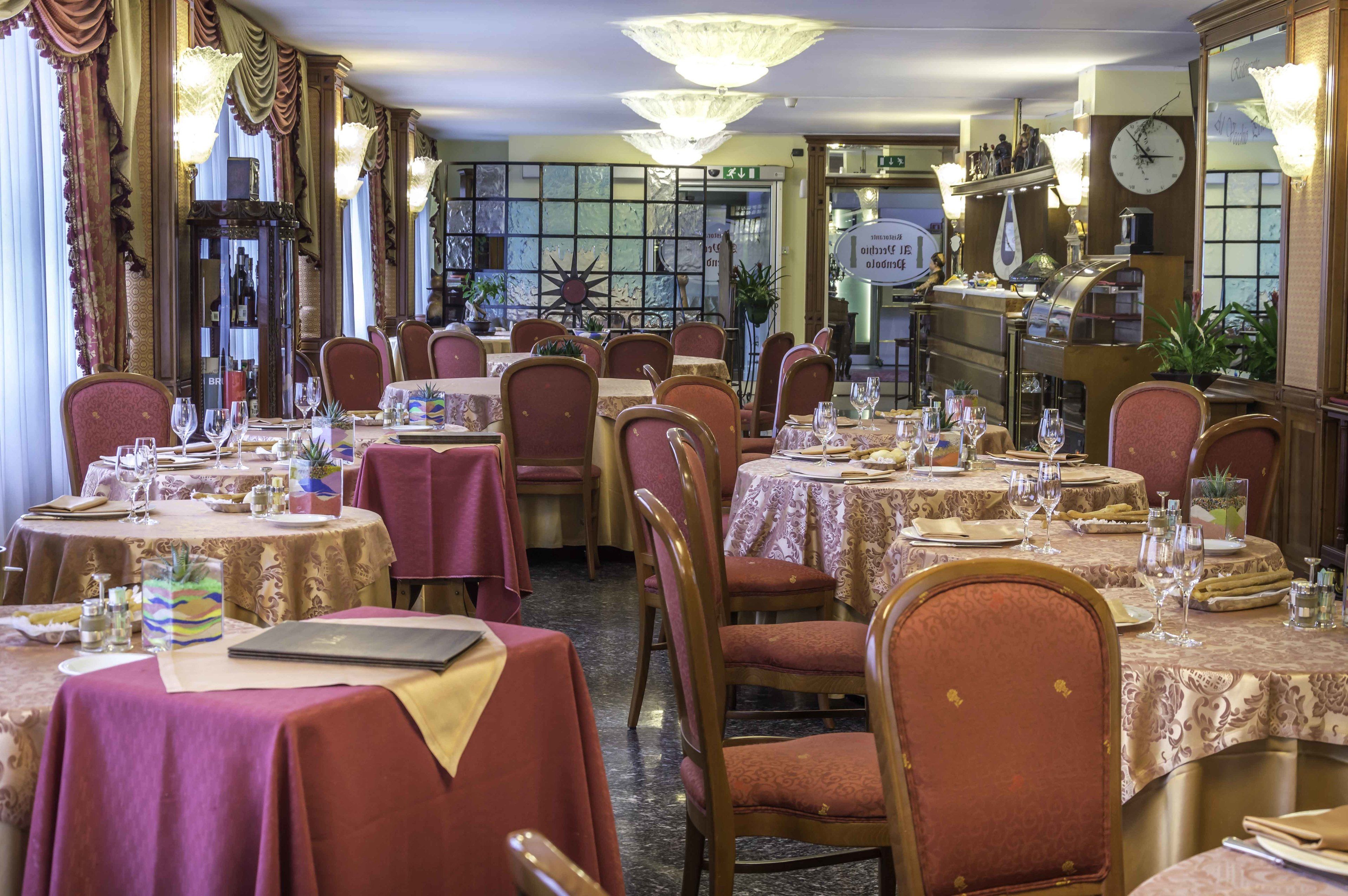 Tägliches inbegriffenes Frühstücksbuffet