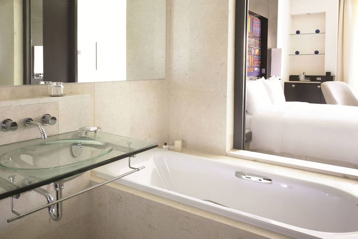 Bathroom | Separate tub and shower, rainfall showerhead, designer toiletries