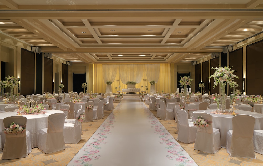 Park Hyatt Jeddah – Marina, Club and Spa by null