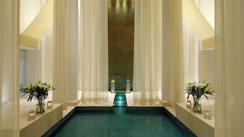 Sauna, steam room, body treatments, hydrotherapy, aromatherapy