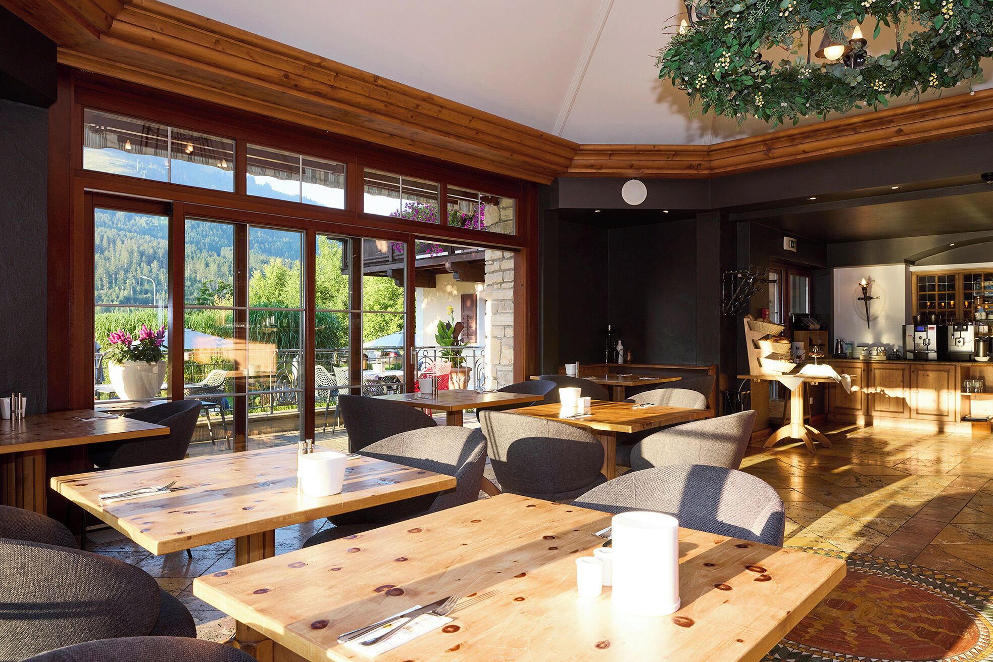 Frokostbuffé hver dag (mot et tillegg)