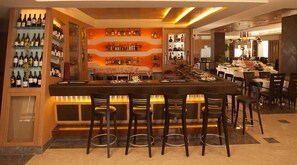 Bar (in der Unterkunft)