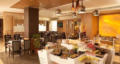 Radisson Suites