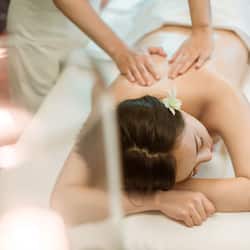 Couples treatment room(s), body treatments, aromatherapy, body wraps