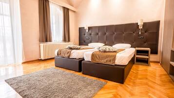 Minibar, soundproofing, free WiFi