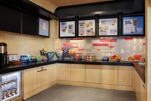 Breakfast meal - Aloft by Marriott Leawood-Overland Park (Leawood)