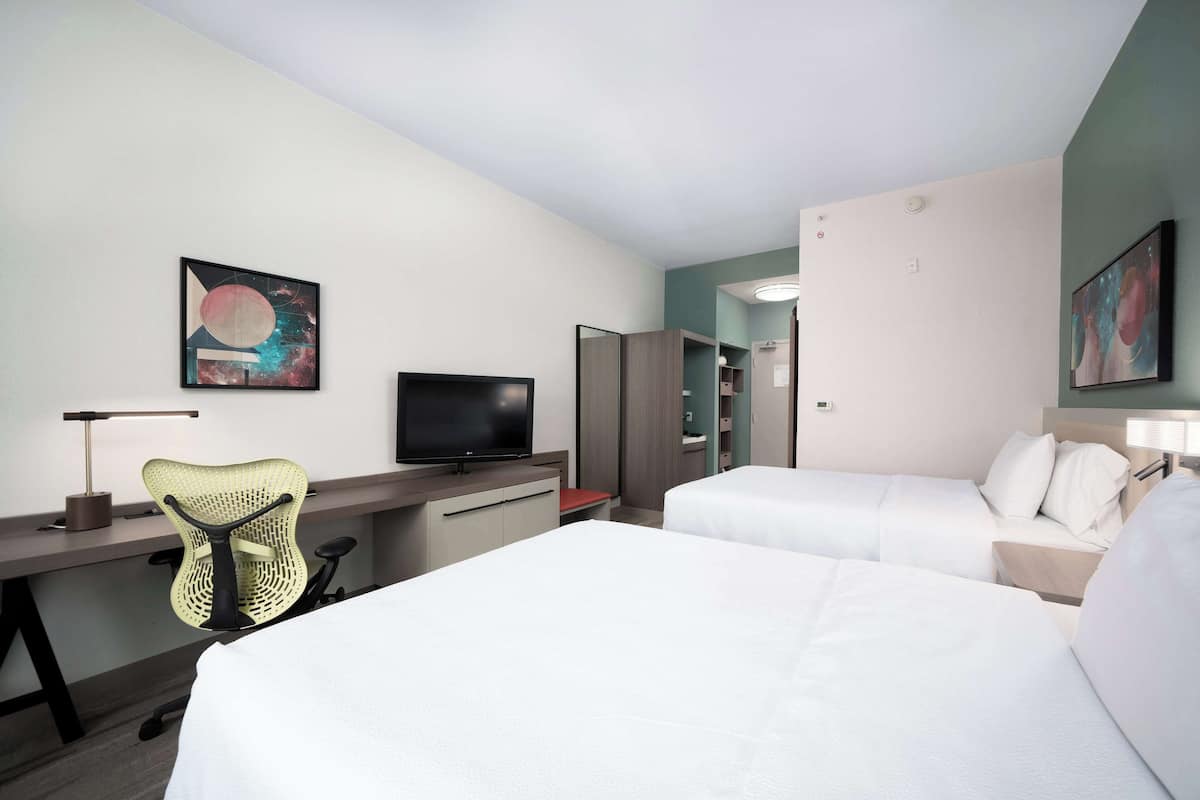 premium bedding, down duvets, select comfort beds, in-room safe