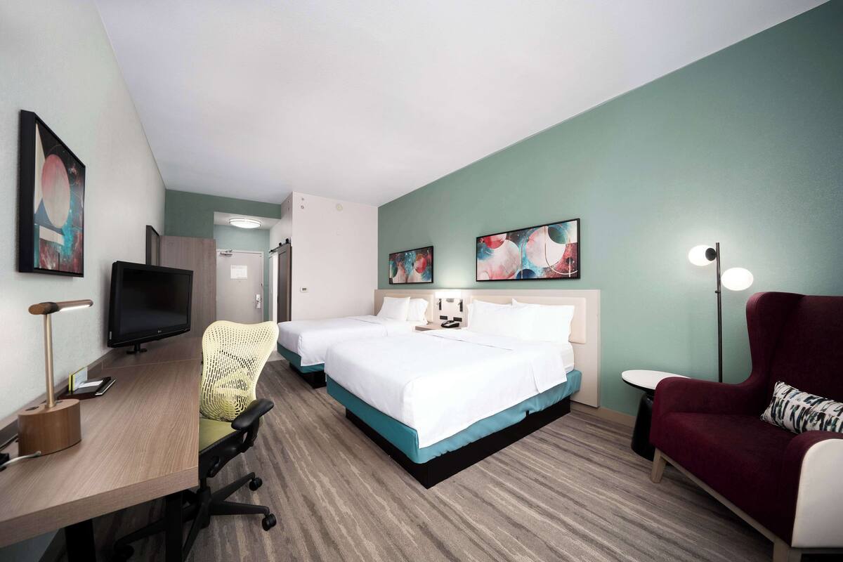 premium bedding, down duvets, select comfort beds, in-room safe