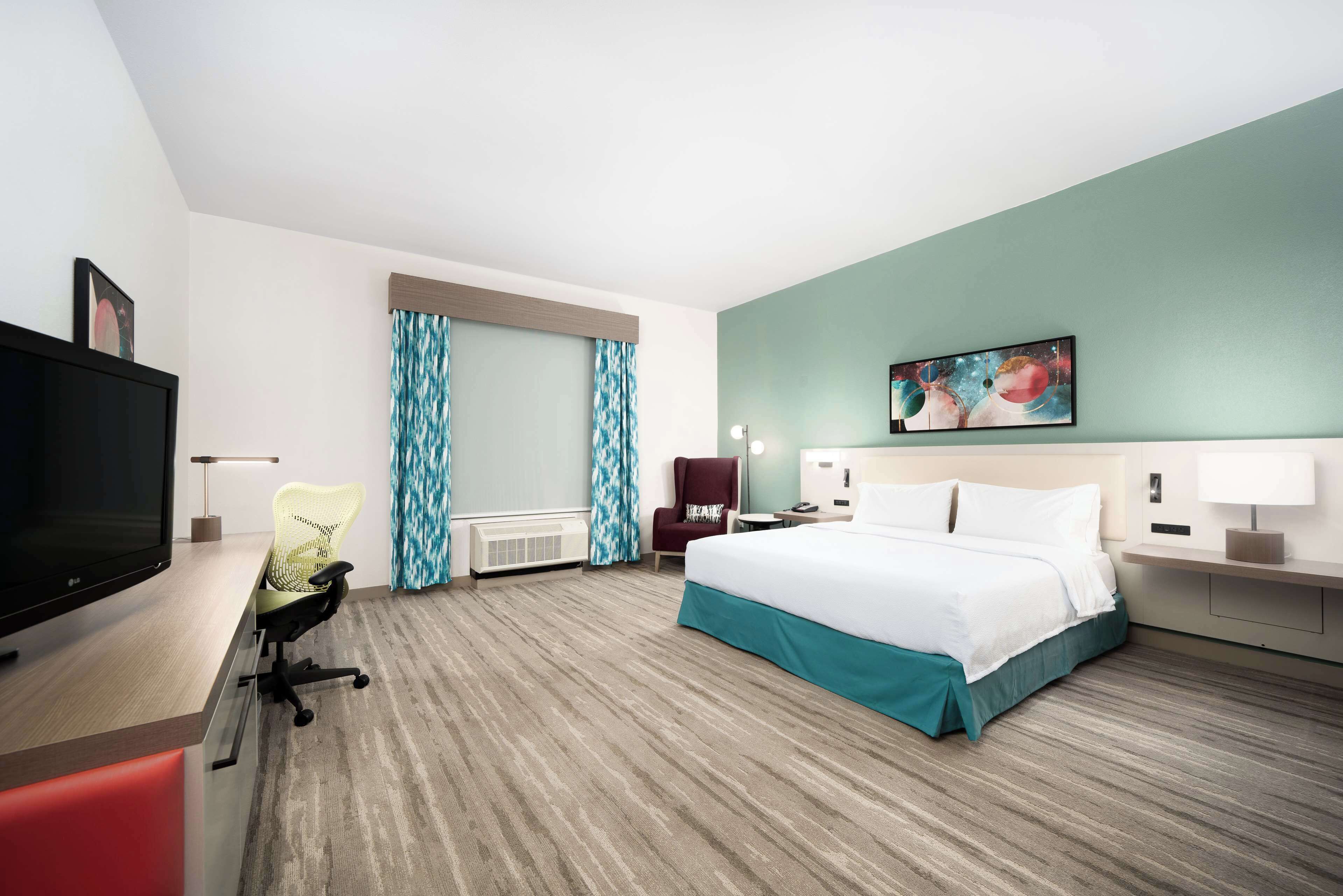 premium bedding, down duvets, select comfort beds, in-room safe