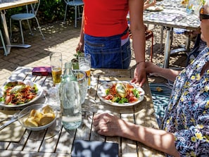 Aperto a colazione e cena, cucina francese