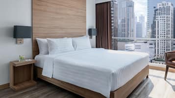 1 makuuhuone, minibaari, tallelokero huoneessa, työpöytä