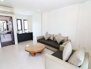 Premier-studiosuite | Opholdsområde | Tv