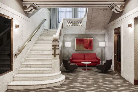River Hotel - Image 25