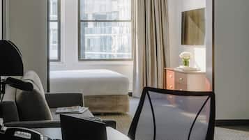 Premium bedding, desk, laptop workspace, WiFi (free)