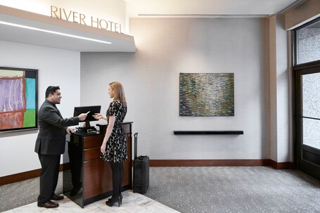 River Hotel - Image 41