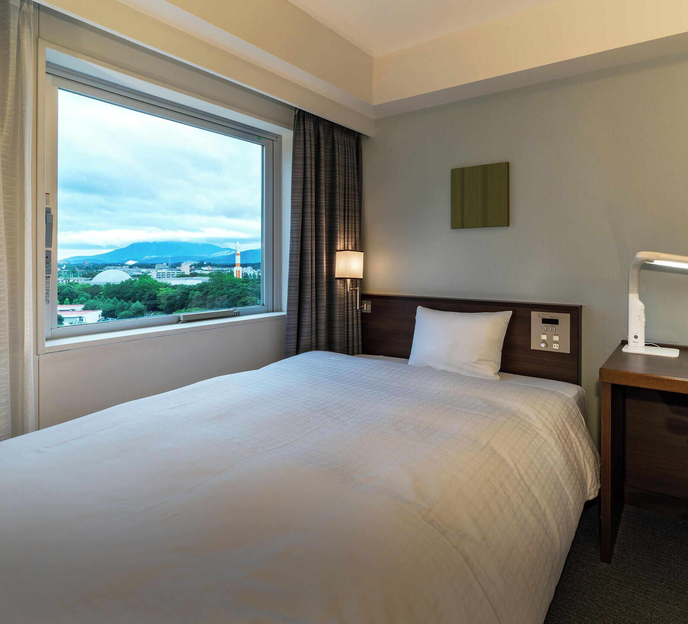Habitación doble (Double Room for 2 person, Non Smoking) | Escritorio, cortinas blackout, wifi gratis y ropa de cama 