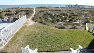 Quang cảnh nhìn từ nơi lưu trú