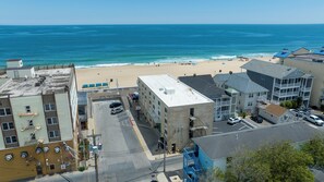 Front of property - Safari Hotel Boardwalk (Ocean City)