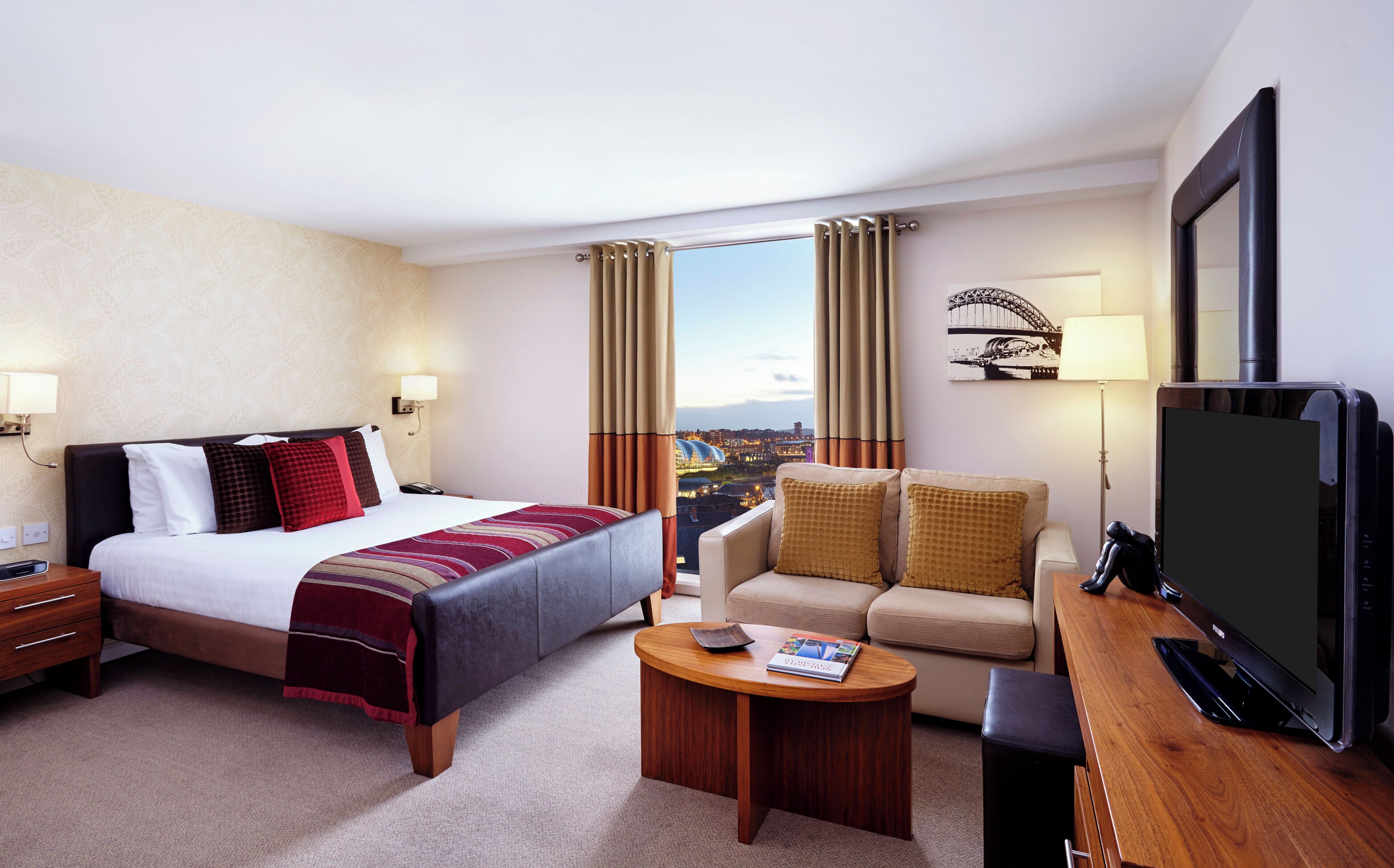 In-room safe, desk, laptop workspace, soundproofing