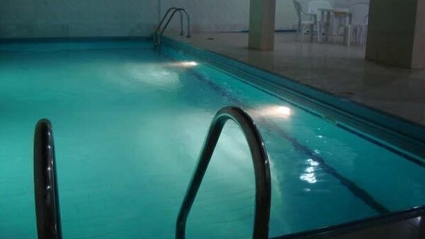 Outdoor pool - Red Tower Furnished Apartments (Mahboula)