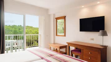 In-room safe, desk, blackout curtains, Internet