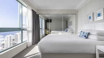Room, 3 Bedrooms | In-room safe, individually decorated, individually furnished