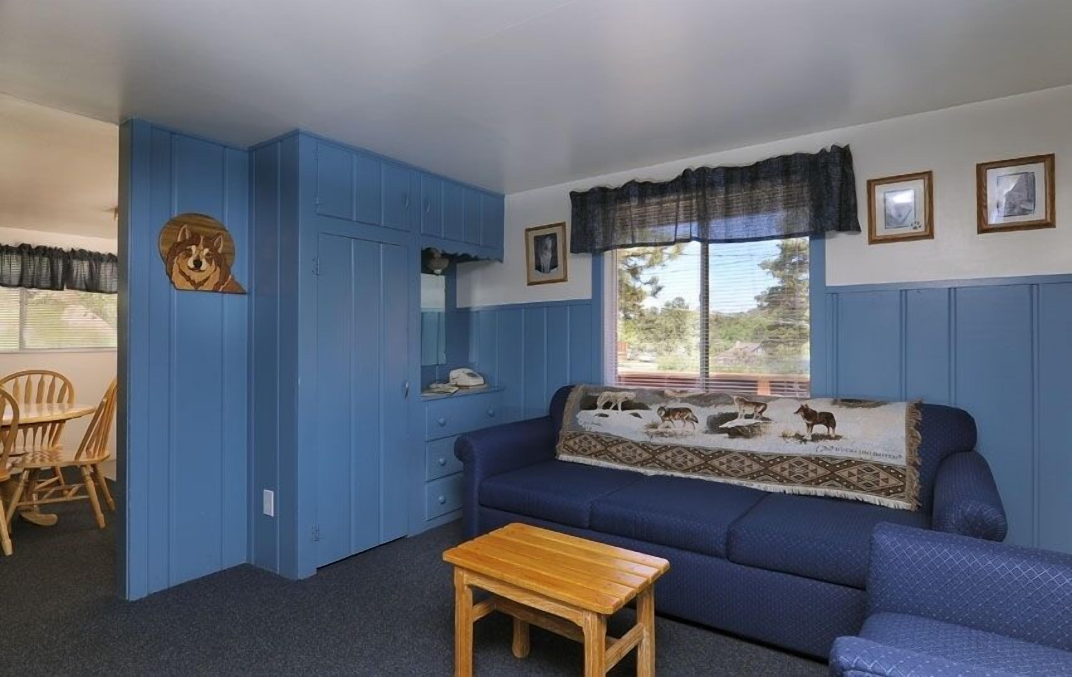 34-inch flat-screen tv with cable channels, tv, dvd player