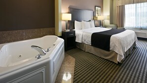 Pillow-top beds, in-room safe, desk, laptop workspace - Best Western Plus Port of Camas - Washougal Convention Center (Washougal)