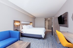 Hochwertige Bettwaren, Daunenbettdecken, Pillowtop-Betten, Schreibtisch