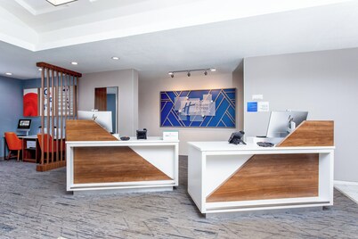 La Quinta Inn & Suites Ormond Beach / Daytona Beach