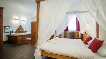 Superior-Zimmer | VerdunkelungsvorhĂ€nge, BĂŒgeleisen/BĂŒgelbrett, kostenloses WLAN